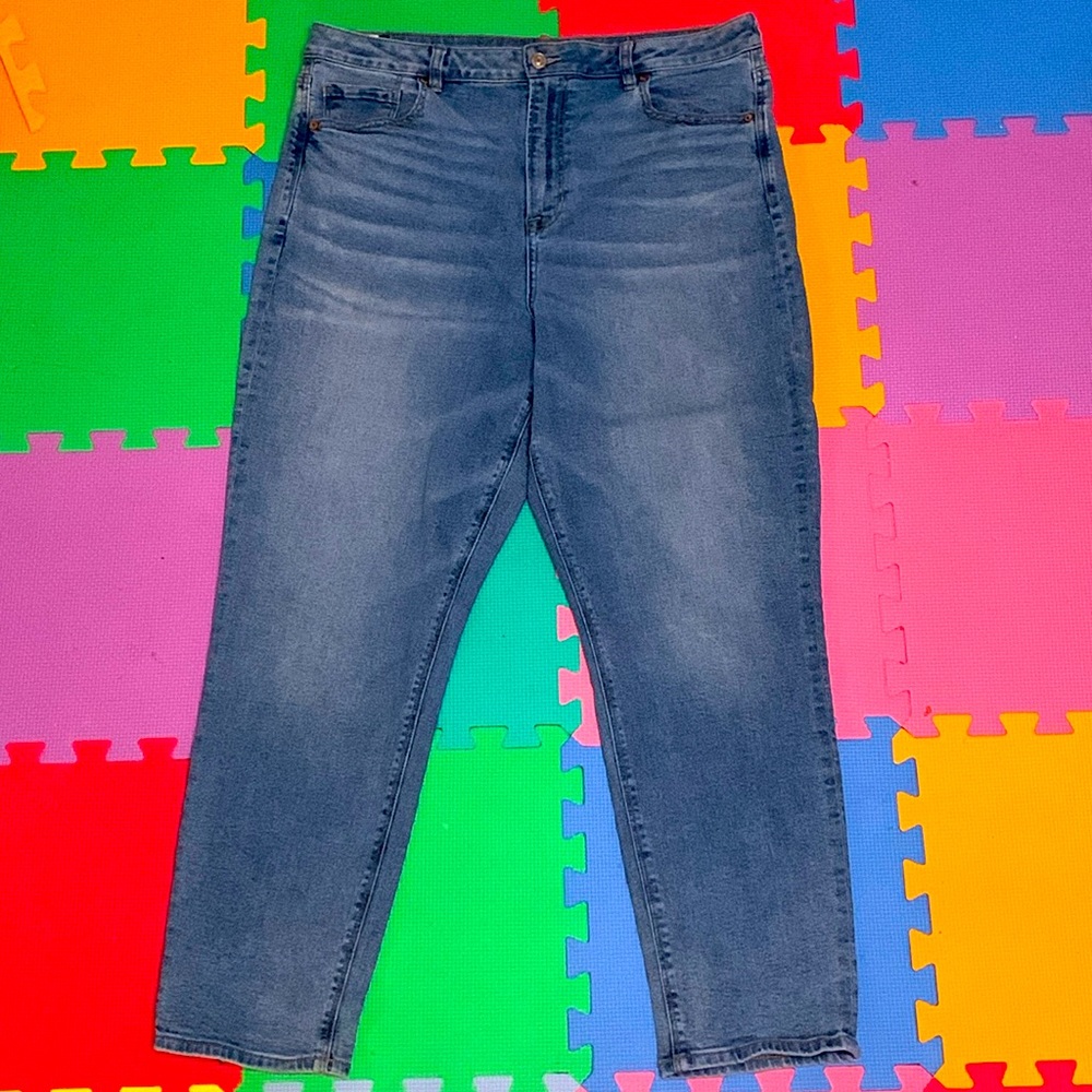 American eagle Mom jeans